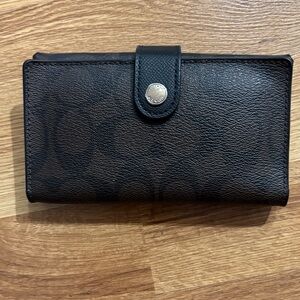Coach Brown Leather Wallet